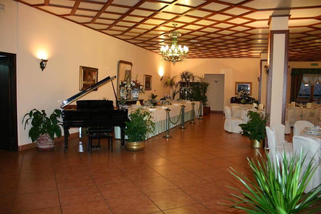 Hotel Primavera Dell'Etna Zafferana Etnea Exterior foto